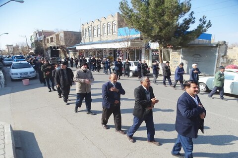 تصاویر/ عزاداری خیابانی در شهر چهاربرج به مناسبت سالروز شهادت امام هادی علیه‌السلام