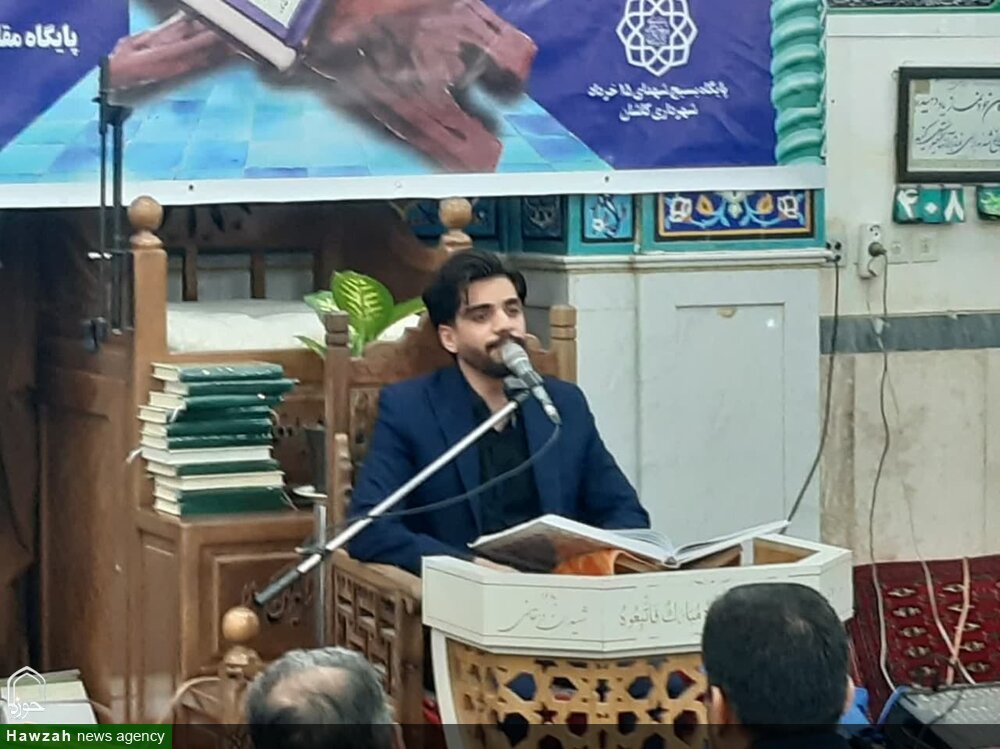 محفل انس با قرآن در کاشان برگزار شد + عکس 
