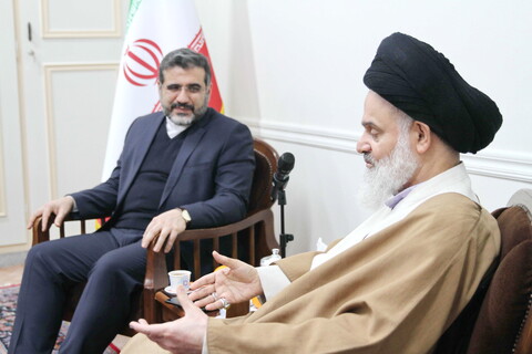 تصاویر/ دیدار وزیر فرهنگ و ارشاد اسلامی با آیت الله حسینی بوشهری