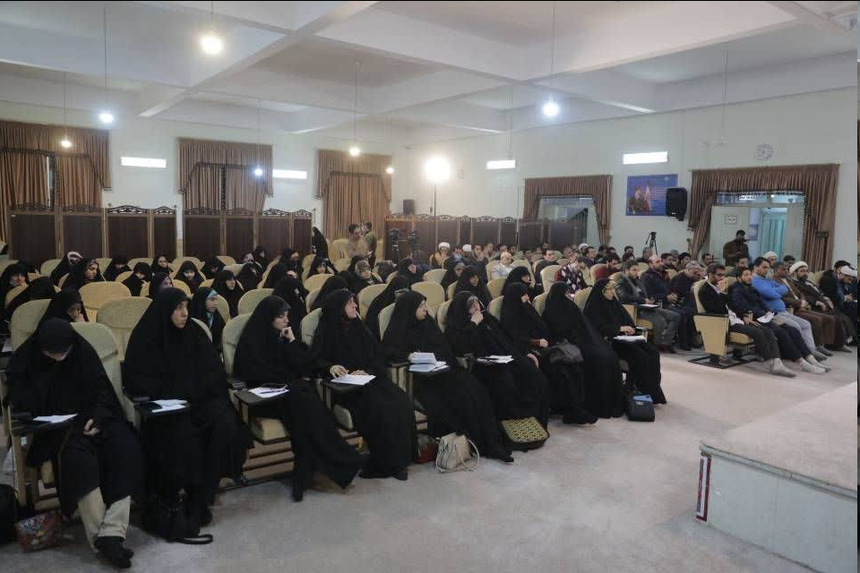 تفاسیر رهبر معظم انقلاب، عالمانه، روان، کاربردی و کارگشاست