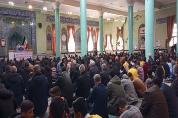 تصاویر/ اقامه نماز جمعه شهرستان تکاب