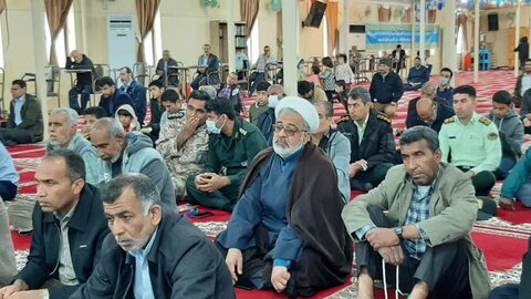 تصاویر/ نماز جمعه ۷بهمن ماه شهرستان قشم