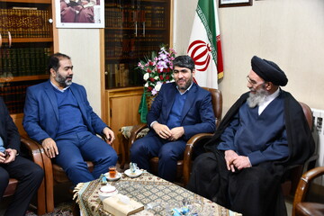 پیشنهاد امام جمعه اصفهان برای بهره برداری از مناطق کویری