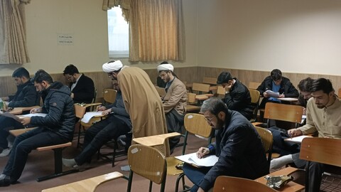 تصاویر/ حضور ۱۶۰ نفر از طلاب آذربایجان شرقی در المپیاد علمی استانی طلاب