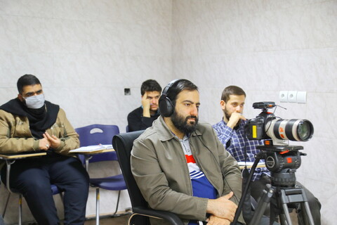 تصاویر / نشست با موضوع چهل سیمرغ در مؤسسه فرهنگی رسانه‌ای استاد فرج نژاد