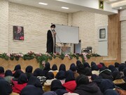 حضور امام جمعه کاشان در جمع دانش آموزان دبیرستان دخترانه پیله وران