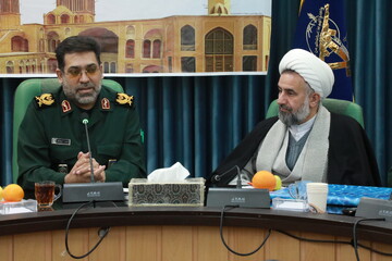 حمایت حوزه علمیه استان یزد از سپاه پاسداران + عکس