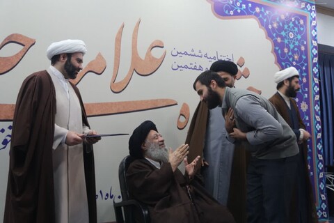 تصاویر/ اختتامیه ششمین و هفتمین جشنواره علامه حلی(ره) استان خوزستان