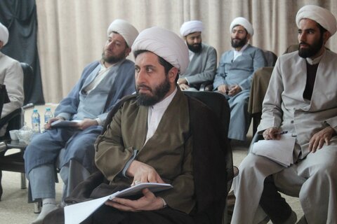 تصاویر/ دوره جهاد تبیین ویژه اساتید مدارس علمیه استان کردستان