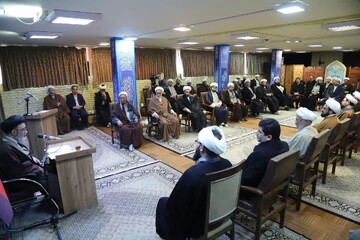 تصاویر/ دیدار روحانیون ناظر ذبح شرعی سازمان جهاد کشاورزی آذربایجان شرقی با نماینده ولی فقیه در استان