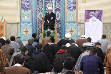 تصاویر/ جلسه اخلاق عمومی آیت الله بنابی در حوزه علمیه بناب