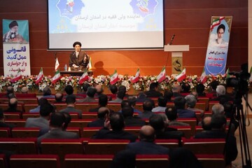 تصاویر/ همایش بصیرتی با موضوع جهاد تبیین در جمع ناظران ایثارگر خرم آباد