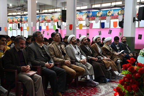 تصاویر/جشن تکلیف پسران دانش آموزان نجف آباد