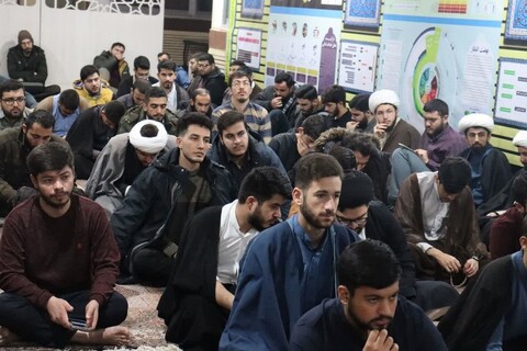 تصاویر/ جلسه عمومی طلاب مدرسه علمیه امام خمینی (ره) با مدیریت مدرسه