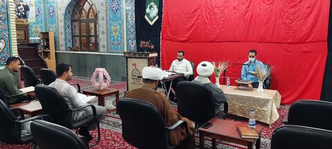 تصاویر/ اولین نشست  قرآنی ثابت  در بندرلنگه برگزار شد
