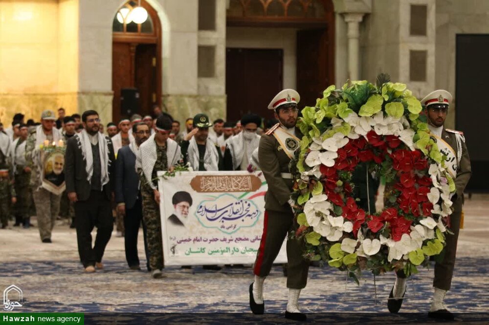 عطرافشانی مرقد امام راحل با گلاب ناب کاشان + عکس