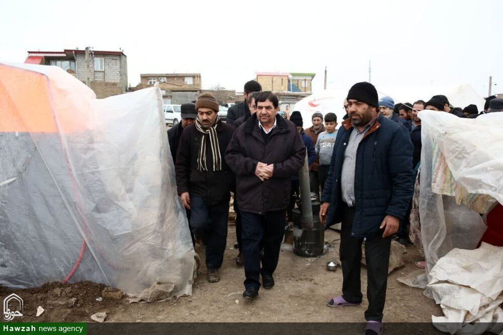 گلایه معاون اول رئیس جمهور از برخی کمبودها در مناطق زلزله زده + فیلم