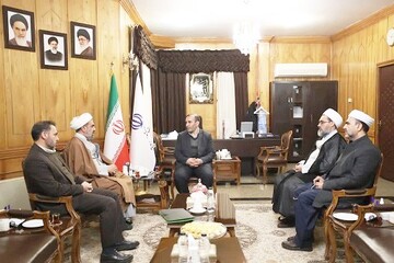 زیبایی‌های همدلی و برادری اهل سنت و شیعه استان برای نسل جدید تبیین شود