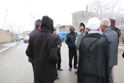 تصاویر/ فعالیت جهادی هیئت جان‌نثاران شهرستان خوی در مناطق زلزله زده