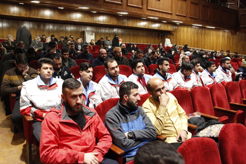 تصاویر / آیین رونمایی کتاب لبخند ماه با حضور مدیر حوزه علمیه استان قزوین