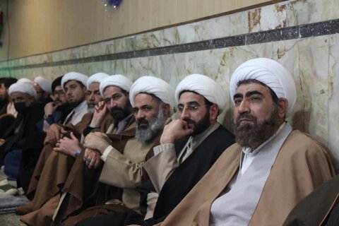 تصاویر / برگزاری آغاز جشن چهل وچهارمین ایام الله دهه فجر در حوزه علمیه استان قزوین