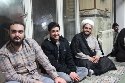 تصاویر / برگزاری آغاز جشن چهل وچهارمین ایام الله دهه فجر در حوزه علمیه استان قزوین