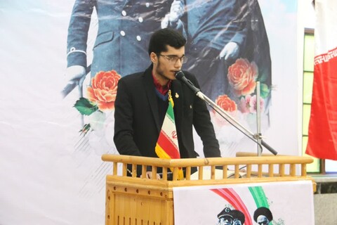 مراسم آغاز دهه فجر در بوشهر