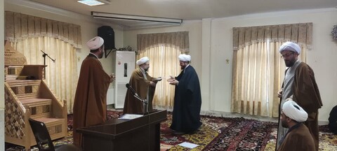 تصاویر/ دیدار و گفت و گو مسئول سازمان بسیج طلاب و روحانیون استان آذربایجان شرقی با طلاب مدرسه علمیه ولیعصر(عج) تبریز