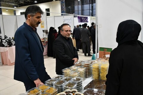 تصاویر/ افتتاح نمایشگاه توانمندی‌های بانوان در ماکو