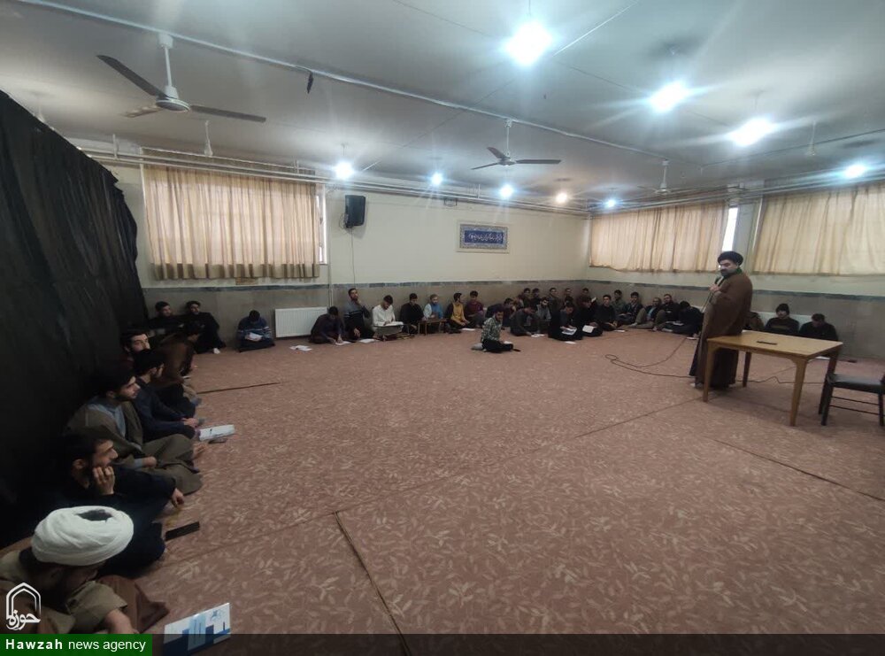 شرکت طلاب حافظ قرآن آذربایجان شرقی در دوره تربیت مربی حفظ قرآن همدان