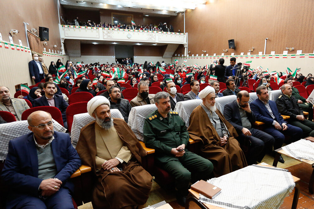 زنگ انقلاب در قزوین توسط نماینده ولی فقیه به صدا درآمد