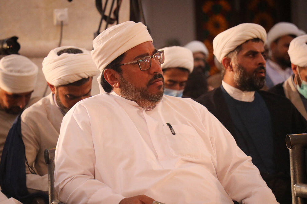 بالصور/ اجتماع علماء الشيعة وأهل السنة في محافظة هرمزكان جنوبي إيران