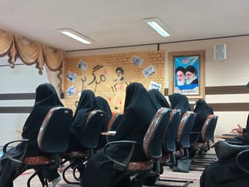 جهاد تبیین تنها راه مقابله با فتنه ها است