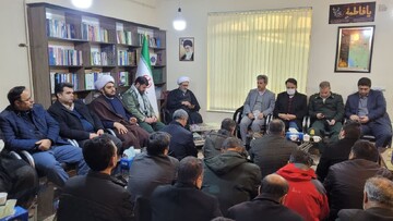 نباید اجازه دهیم جای جلاد و شهید عوض شود