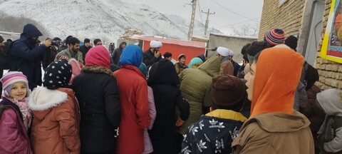 تصاویر/ اجرای برنامه های فرهنگی برادر کودکان مناطق زلزله زده توسط روحانیون