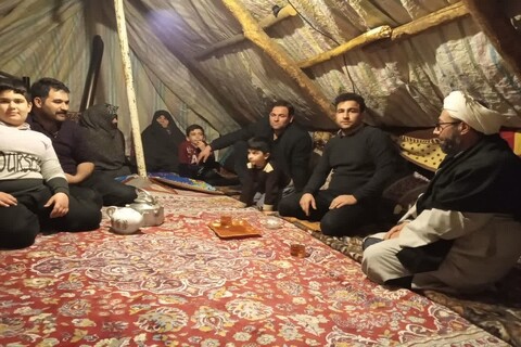 تصاویر/ فعالیت جهادی روحانیون آذربایجان غربی در پنجمین روز از زلزله خوی