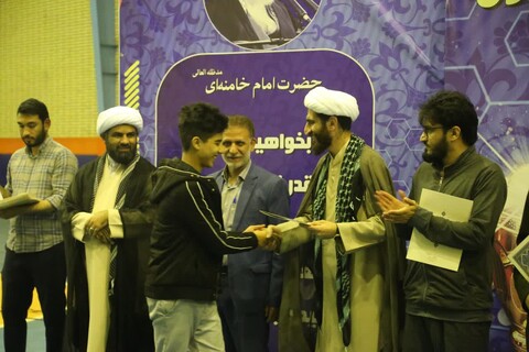 تصاویر/ برگزاری جشنواره ورزشی طلاب و روحانیون خوزستان