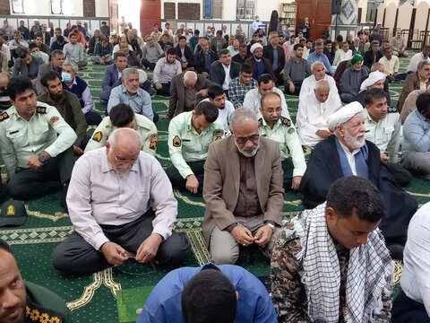 تصاویر/  نماز جمعه ۱۴ بهمن ماه  شهرستان بندر لنگه.