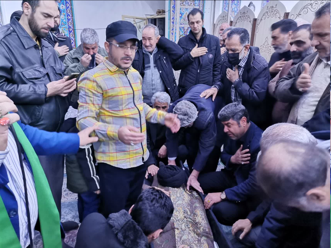 مراسم تشییع حجتالاسلام سید حسین مؤذن برگزار شد + عکس