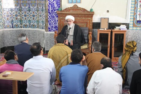امام جمعه بوشهر در جمع معتکفین