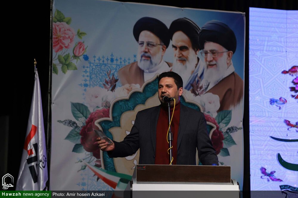 تقدیر کانون مداحان همدان از نماینده ولی فقیه در استان همدان + عکس