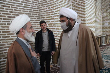 تصاویر / بازدید مدیر حوزه علمیه قزوین از مراسم معنوی اعتکاف با حضور امام جمعه قزوین