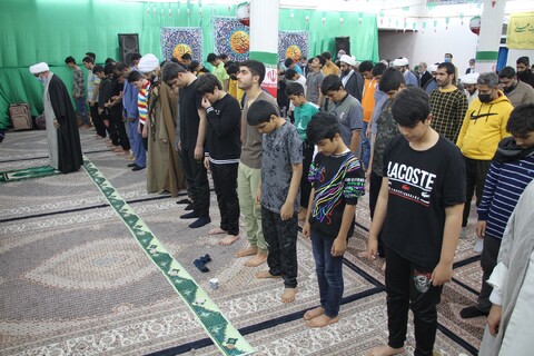 حضور امام جمعه بوشهر در جمع دانش آموزان معتکف