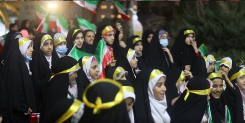 تصاویر/ اجرای سرود دهه نودی‌های بوشهری به مناسبت فجر انقلاب