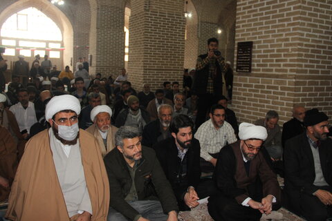 تصاویر / بازدید مدیر حوزه علمیه قزوین از مراسم معنوی اعتکاف با حضور امام جمعه قزوین