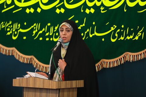 تصاویر / دیدار جمعی از مداحان وشاعران اهل بیت علیهم السلام با نماینده ولی فقیه در استان قزوین