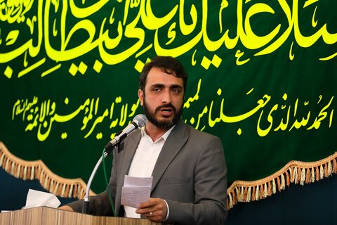 تصاویر / دیدار جمعی از مداحان وشاعران اهل بیت علیهم السلام با نماینده ولی فقیه در استان قزوین