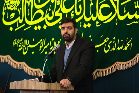 تصاویر / دیدار جمعی از مداحان وشاعران اهل بیت علیهم السلام با نماینده ولی فقیه در استان قزوین