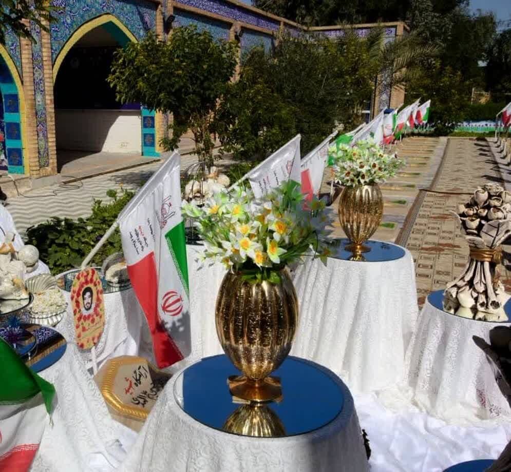 روایتی از یک روز متفاوت در یادمان شهدای هویزه + عکس