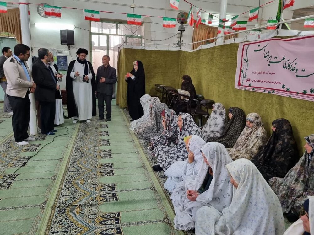 دشمن با جنگ ترکیبی و شناختی به دنبال ناامیدکردن مردم از انقلاب است